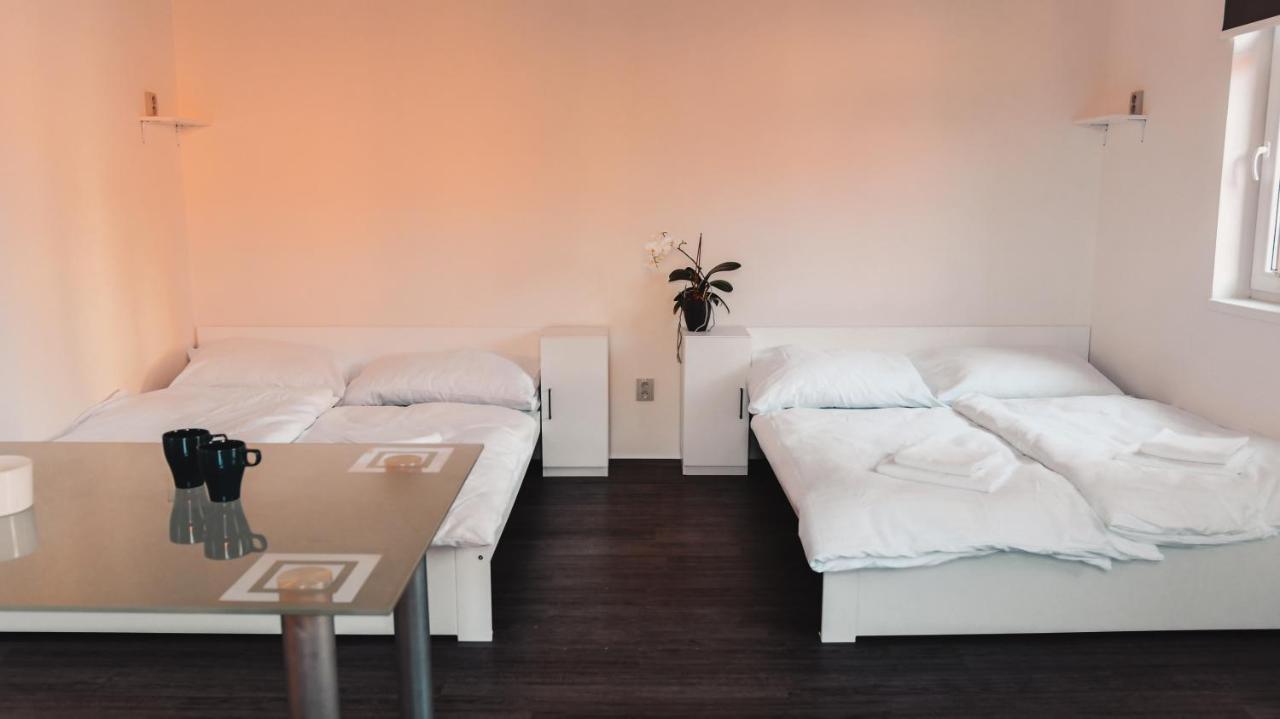 Apartmany Centrum Нови-Бор Экстерьер фото