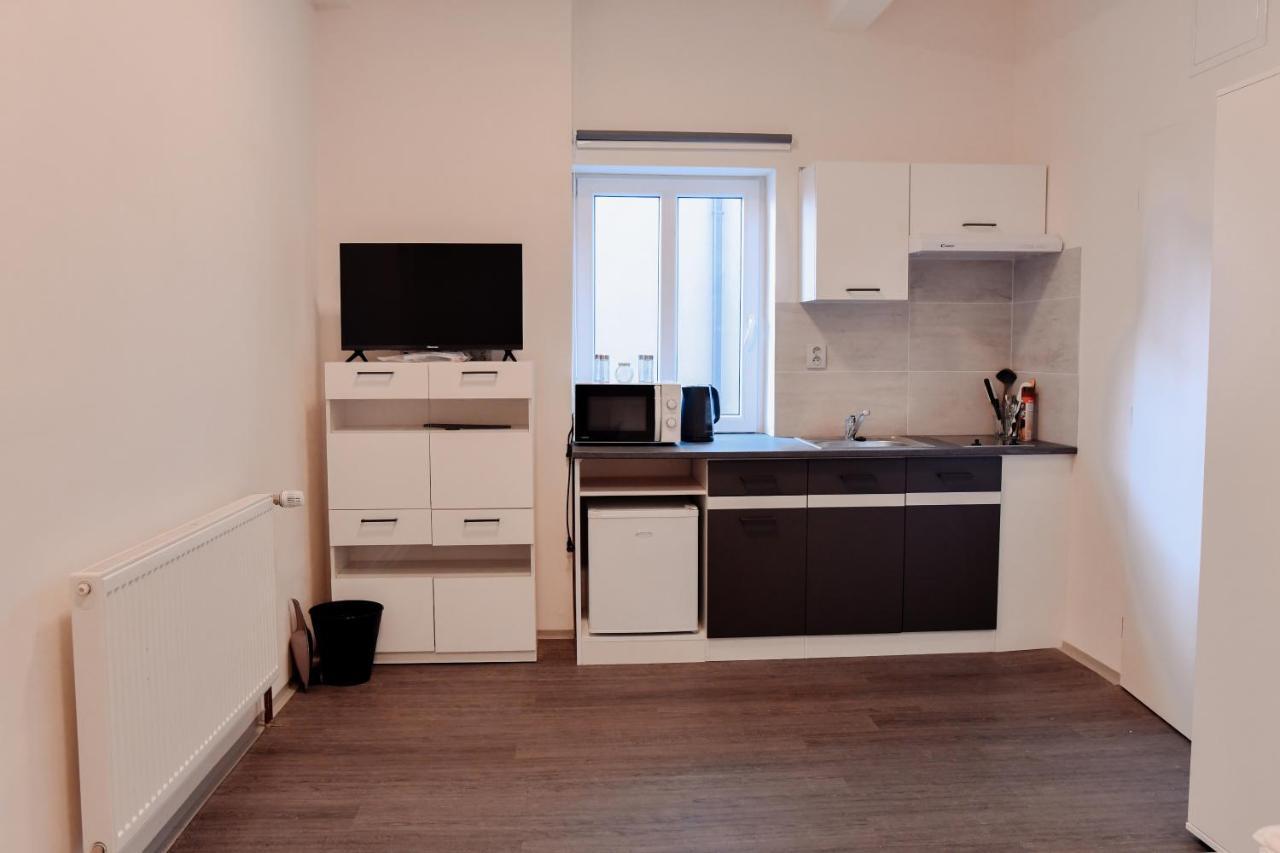 Apartmany Centrum Нови-Бор Экстерьер фото