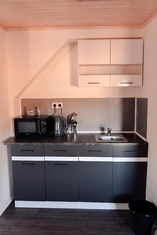 Apartmany Centrum Нови-Бор Экстерьер фото